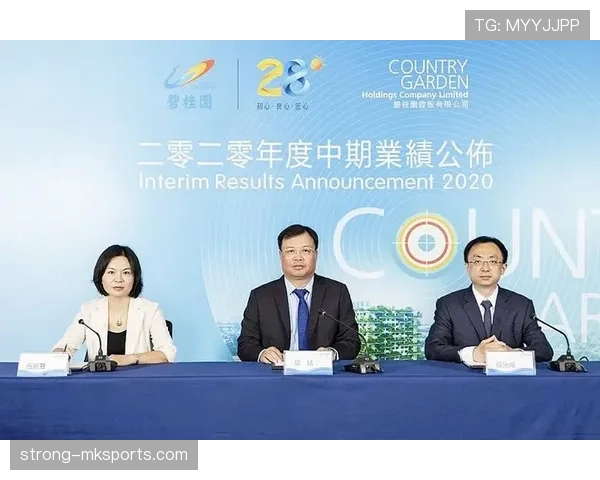 扎伊尔·埃梅里表现稳健，持续领跑赛季排行榜