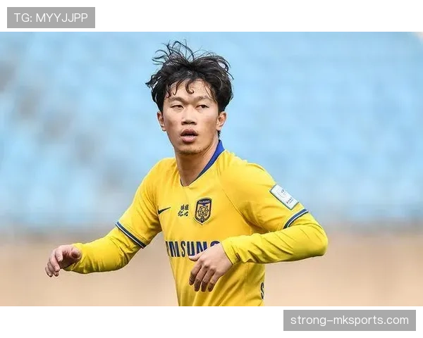 梅西重返巴萨传闻再起，转会动态引球迷热议