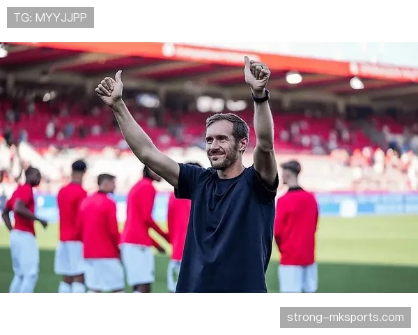 朱利安·舒斯特持续提升，德甲新星表现值得关注